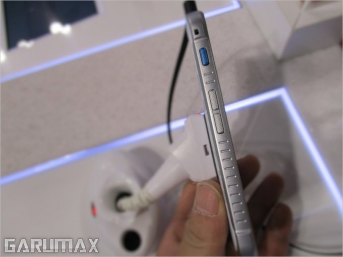 garumax-GALAXYActiveneo4