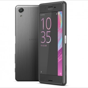 新型Xperia画像リーク。丸みを帯びた外観で背面ガラスはヘアラインへ