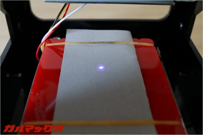 NEJE DK-8-KZの台座に厚紙をセット