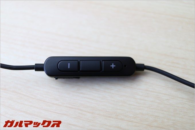 SoundPEATS「Q15」のコントローラーは独立型