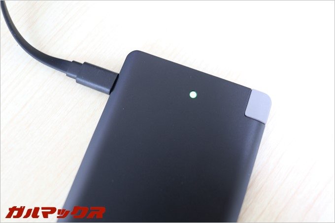 インジケーターランプもしっかり搭載