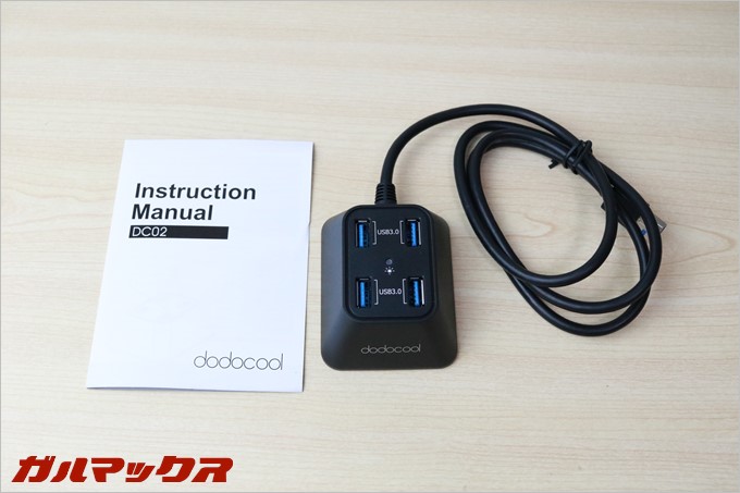 説明書は英語ですが、基本挿すだけなので問題なし