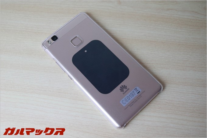 カバーを着けた状態でも利用できます