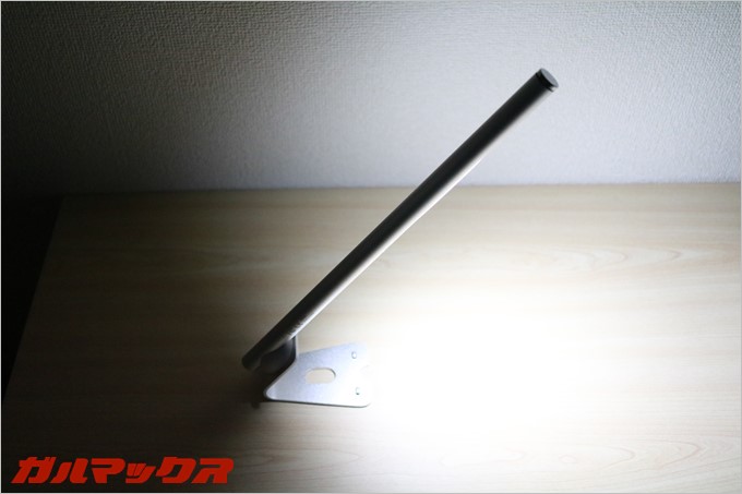 光量は手元を照らすのに十分な光量