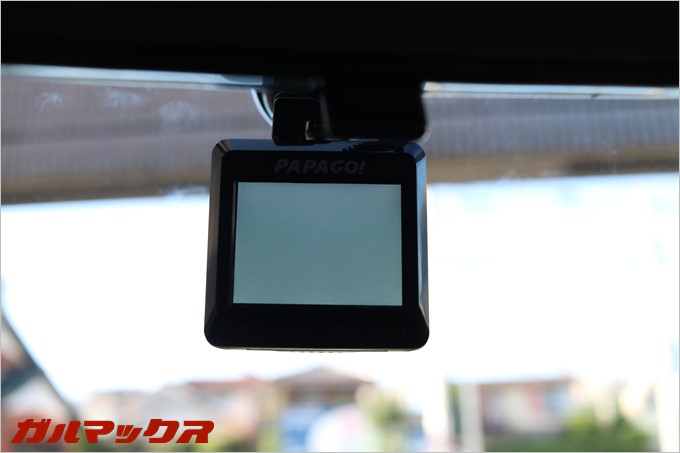 画面がグレーになるとGPSケーブルが誤った位置に挿し込まれている証拠