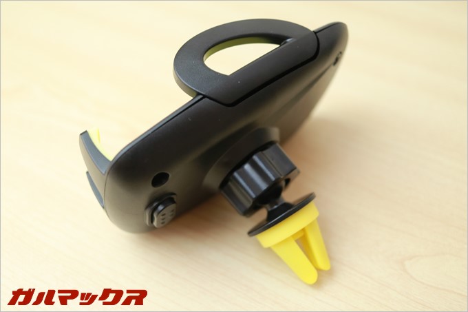 ジョイントをホルダーにはめ込んでからナットをこていするとオッケー