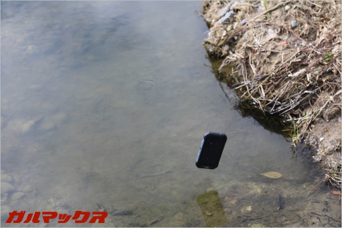 BV6000sをポイッと投げてみました