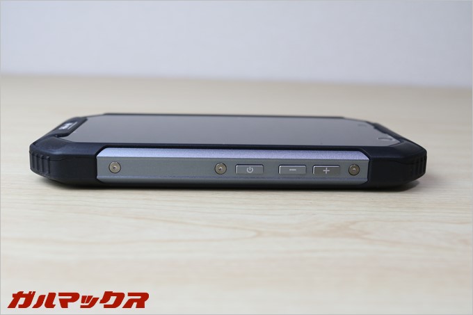 BV6000sのフレームはメタル仕様で剛性は超高いです。