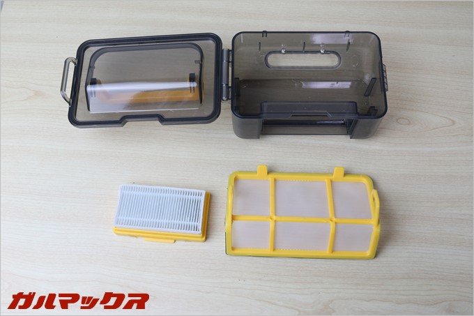 ゴミ箱にフィルター類も全て付いているのでお手入れも超楽ちん