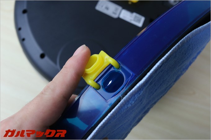 タンクは簡単に取り外せるので給水も簡単