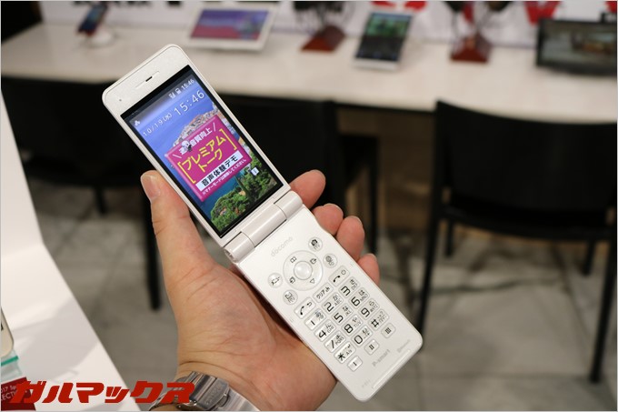 まとまった性能が魅力的なパナソニックのガラホ