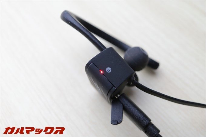 目視できるインジケータもついているので本体の状況が分かりやすいです