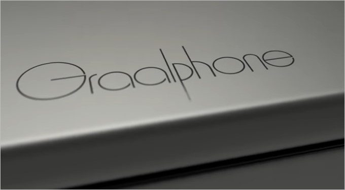 PC・3Dカメラ、スマホ、タブレットが一体型となったGraalPhone。