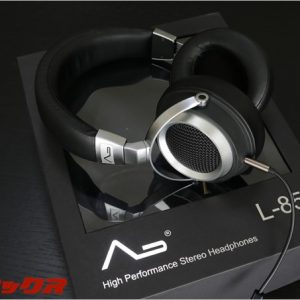 Hi-Fi音質で低音増幅型。LASMEX「L85」セミオープンヘッドホンを試す