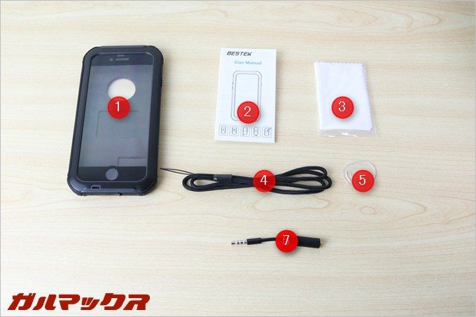 BESTEKの防水防塵iPhone6s/6のケース同梱品。