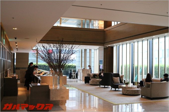 ハンブルハウス台北のホテルフロントは日本語も通じました。