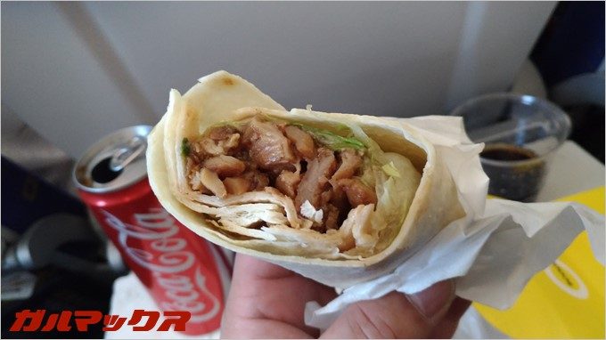 帰りの便では違う機内食を頂きました。