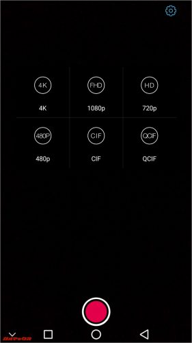 動画撮影では最大4Kが選択可能です。