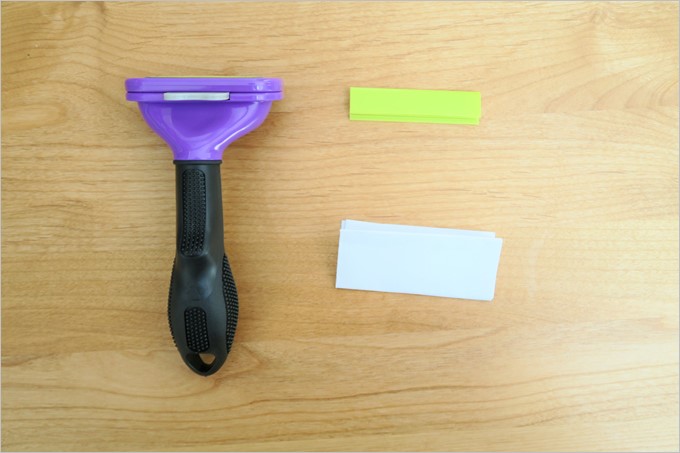 同梱物は本体と刃のカバー、取扱説明書のみ