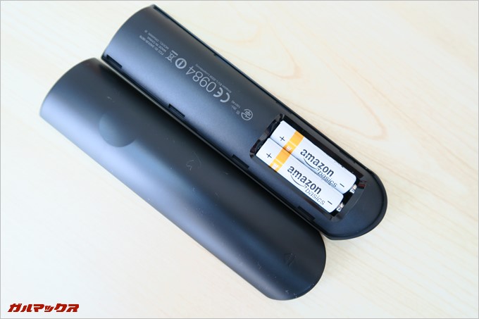 付属のリモコンもAmazonのロゴ入り！