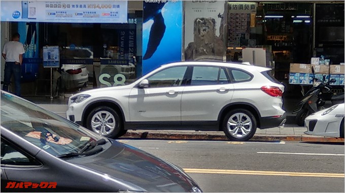 デジタルズームなので倍率を上げると画質が劣化する