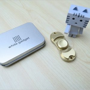 ハンドスピナーって何?!実際に買って遊んでみた