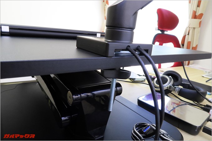 同一メーカーなので取り付けた後の一体感が高い。