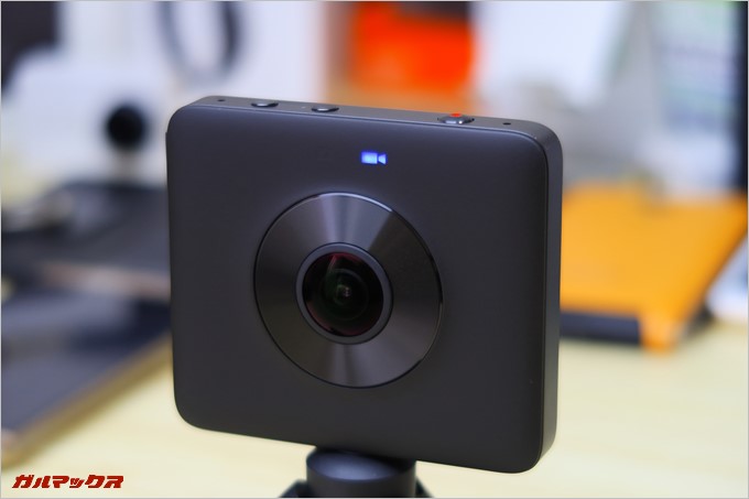 ビデオ撮影時はビデオマークが表示される。