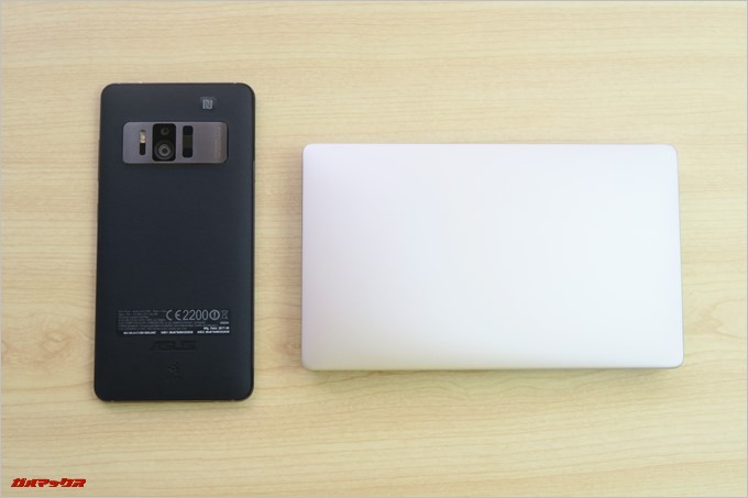 ZenFone ARとGPD Pocketを並べてみた