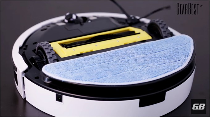 ILIFE V7は乾拭き出来るので細かなホコリも逃さない