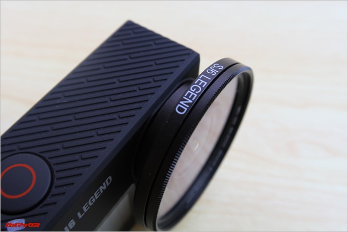 SJCAM SJ6 LEGENDにUVレンズキャップを取り付けました。少しサイズ感が大きいです