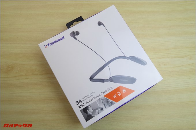 ホワイトとパープルのTronsmart カラーの外箱