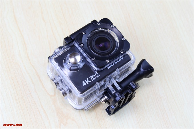 MUSON MC1Aは30M防水のケースが付属しています。