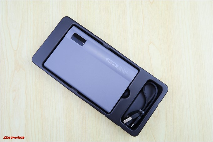 REMAX LINON PRO POWER BANKの梱包は非常に丁寧でした