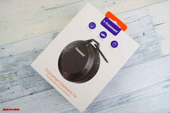 Tronsmart「T4」の外箱は紫とホワイトのTronsmartカラー