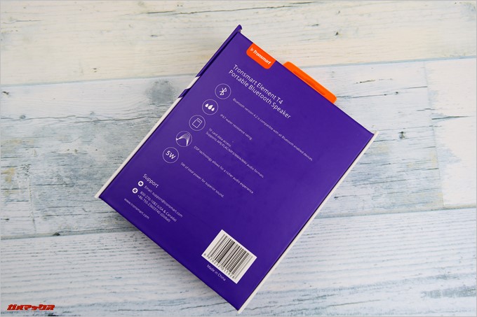 Tronsmart「T4」の外箱裏には特徴などが記載されていました