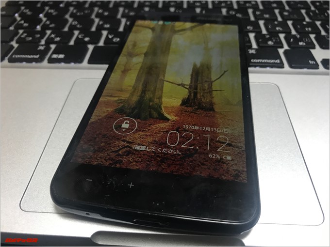 SHARP AQUOS PHONE ZETA SH-01F