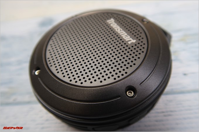 Tronsmart「T4」は非常に剛性の高い作りで落下は衝撃に強い印象でした