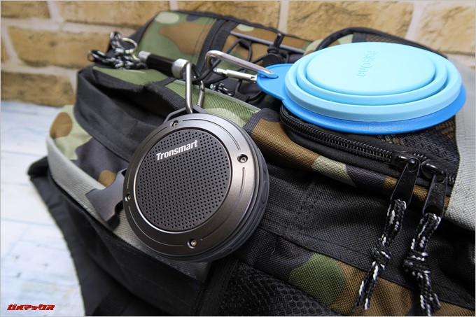 Tronsmart「T4」をカバンに付けてみた