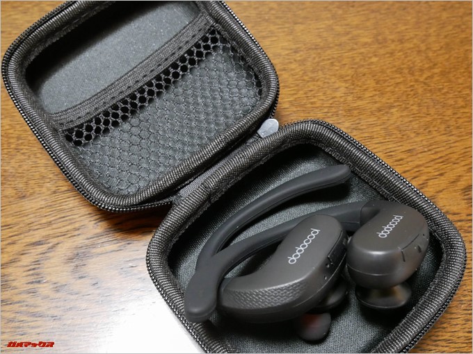 dodocoolのDA144には専用のハードケースが付属しています