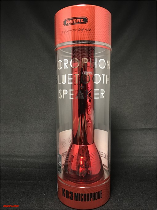 K03は透明なケースに入っています。