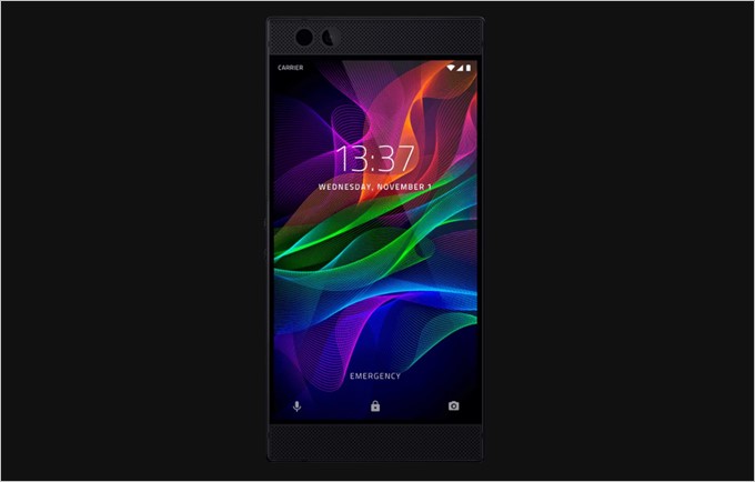 Razer Phoneの上下ベゼルはスピーカーを内蔵しているのでメッシュ状となっています。