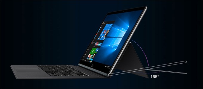 Chuwi CoreBookのスタンドは無段階で調整可能でほぼ180度近くまで開きます