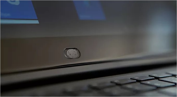 Chuwi CoreBookは指紋認証ユニットが備わっている