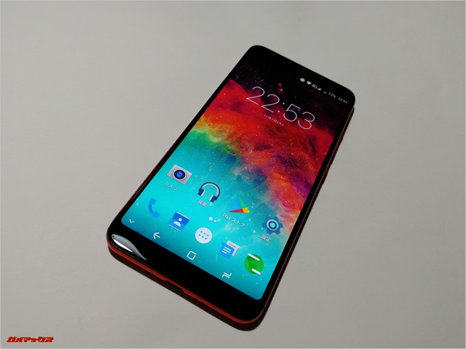 UMIDIGI S2の全面は非常にベゼルが薄いです