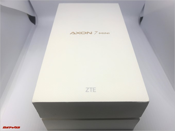 ZTE AXON 7 miniの外箱は2段重ね