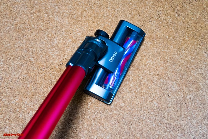 Dibea 2-in-1 Wireless Vacuum Cleaneは横方向にも大きく曲がります。パイプと垂直位に曲がります。