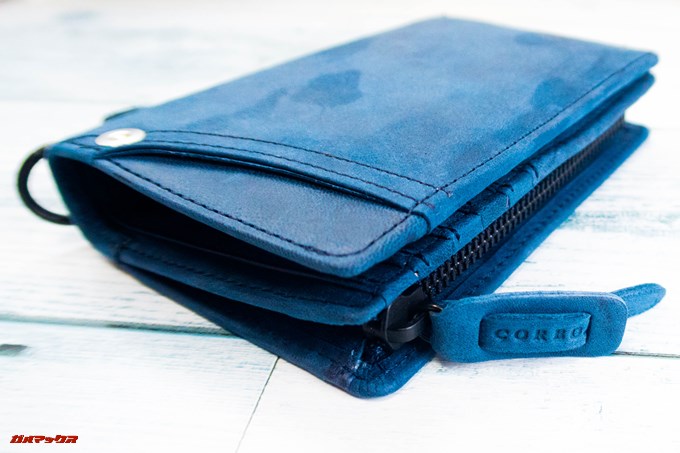 ［COREOの馬革 折財布 8FJ-9979］