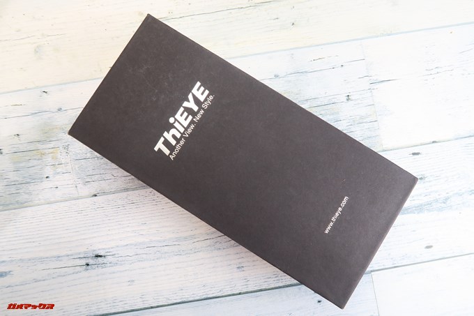 Thieye E7の外箱はブラックでクール
