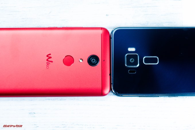 Wiko VIEWは5.7型ですが横幅は5.2型と同じくらい